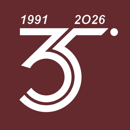 35 concept carlo white